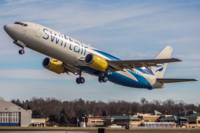 פאזל של Swiftair Boeing 737-400 EspaÃ±a