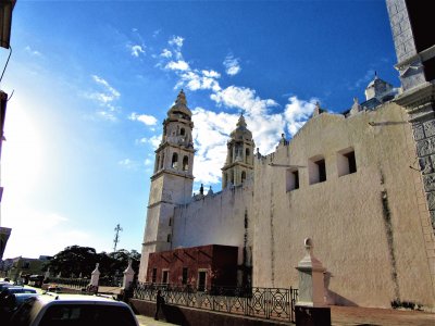 Catedral de Campeche. jigsaw puzzle