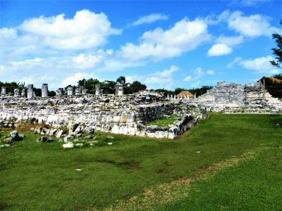 פאזל של Zona arqueolÃ³gica El Rey, Quintana Roo.