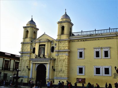 Templo en Lima, PerÃº.
