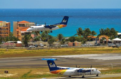 פאזל של LIAT de Havilland Dash 8-100 Antigua y Barbuda