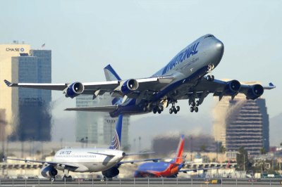 National Airlines Boeing 747-400  Estados Unidos jigsaw puzzle