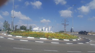 פאזל של Defenders square Nof Hagalil