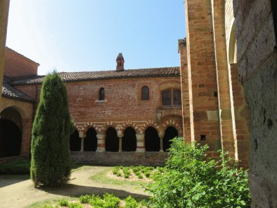 chiostro abbazia di Vezzolano