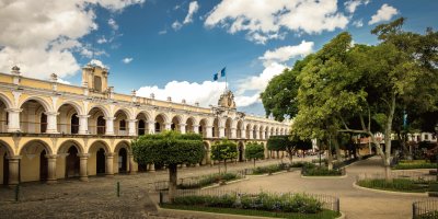 PALACIO DE LOS CAPITANES G  ANTIGUA GUATEMALA jigsaw puzzle