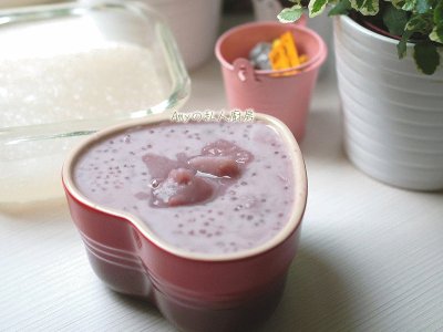 Taro tapioca soup