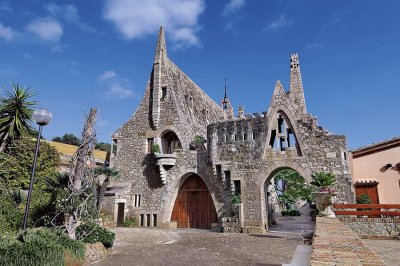 Bodegues Guell jigsaw puzzle