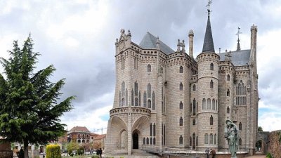 Palacio episcopal de Astorga jigsaw puzzle