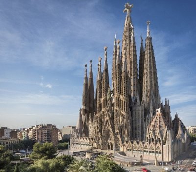 La Sagrada Familia completa