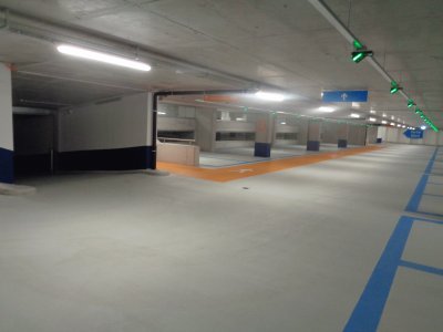 empty garage