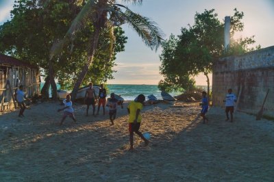 Futbol en playa jigsaw puzzle