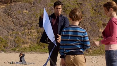 Walt teaching kite technique, Dominoes