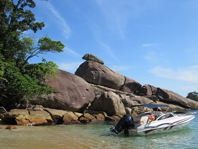 Praia em Ilha Grande jigsaw puzzle