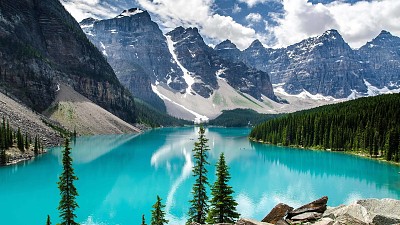 lake louise jigsaw puzzle