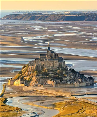 פאזל של mont st michel