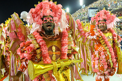 פאזל של Desfile da Unidos do Viradouro 2020