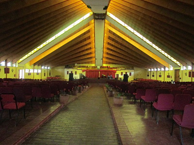 פאזל של Inside of Saint Michael church