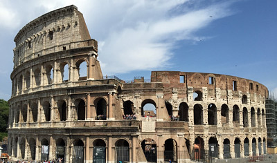 Pesquise sobre o Coliseu