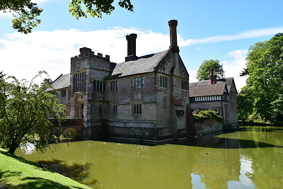 Baddesley Clinton, Warwicks, England jigsaw puzzle