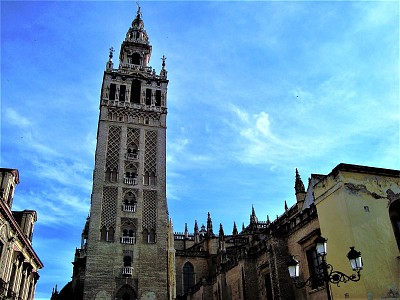 La Giralda en Sevilla, EspaÃ±a. jigsaw puzzle