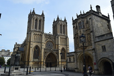 פאזל של Bristol Cathedral, England