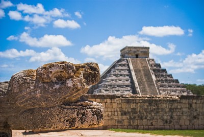 פאזל של AGUILA CHICHEN ITZA