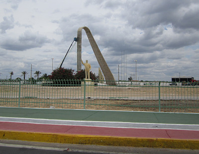 פאזל של Monumento ao Centenário de Petrolina - PE