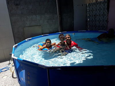 פאזל של PISCINA