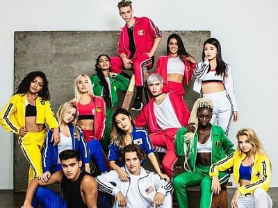 פאזל של now united