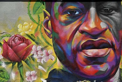 G Floyd mural