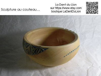Woodturning and chip carving, La Dent du Lion