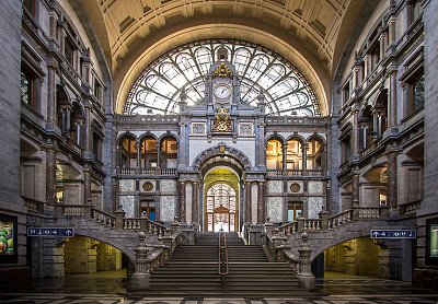 gare d 'Anvers - Belgique jigsaw puzzle