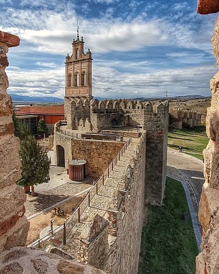 muralla de avila espaÃ±a