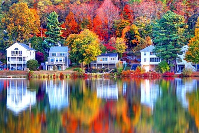 Lakeside retreats jigsaw puzzle