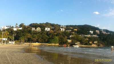 Praia da Enseada com  a Pení­nsula - Guarujá - SP