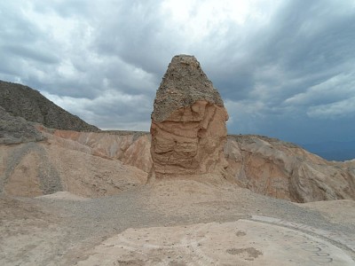 Dique de ullun montaÃ±a San Juan