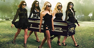 פאזל של pretty litle liars