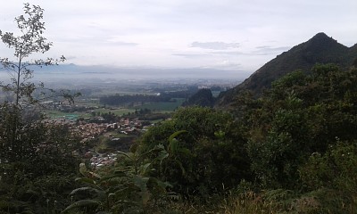 Picos al amanecer