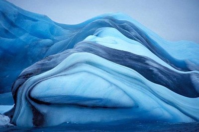 Colourfull iceberg jigsaw puzzle