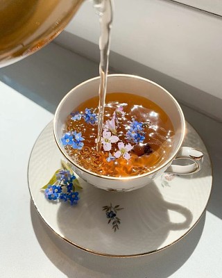 Flowery tea jigsaw puzzle