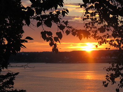 Another peaceful sunset on the river jigsaw puzzle