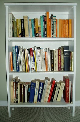 Bookcase jigsaw puzzle