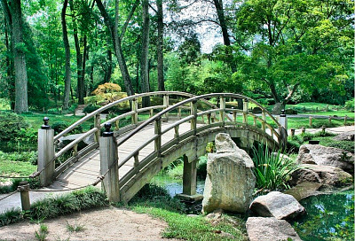 פאזל של Puente jardÃ­n japonÃ©s