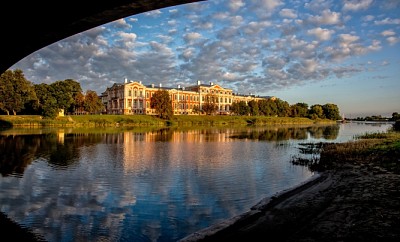 Jelgava (Mitau) Courlande le soir