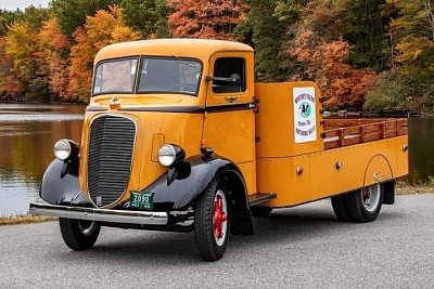 1938 Studebaker Cab Over