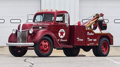 1941 Ford Tow Truck jigsaw puzzle