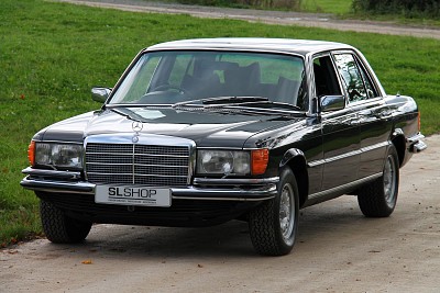 פאזל של 1978 Mercedes-Benz 450SEL