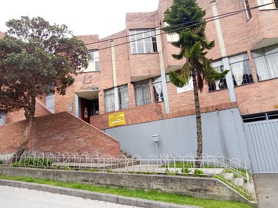 פאזל של Nuestro colegio