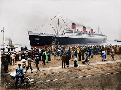 1936 RMS Queen Mary on her maiden voyage
