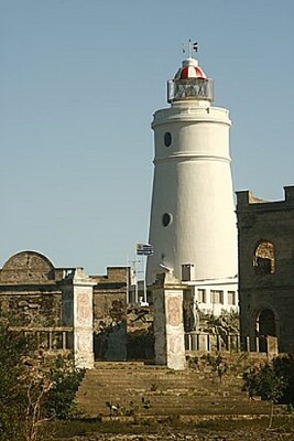 Faro Isla de Flores